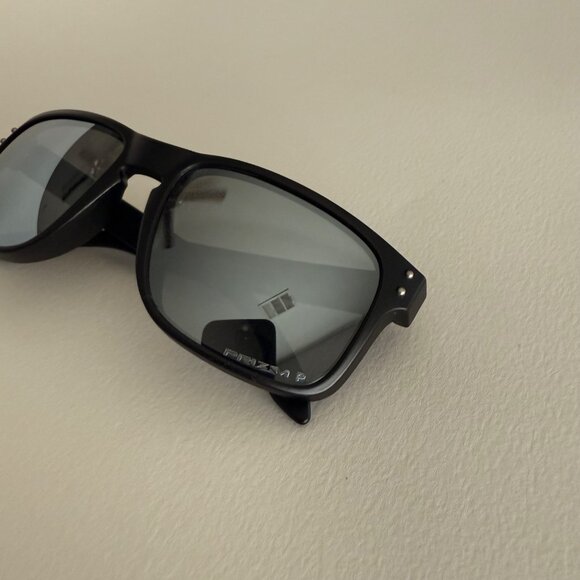 NEW Oakley Holbrook Prizm Polarized Silver Reflective Lenses 9102 - Picture 2 of 8